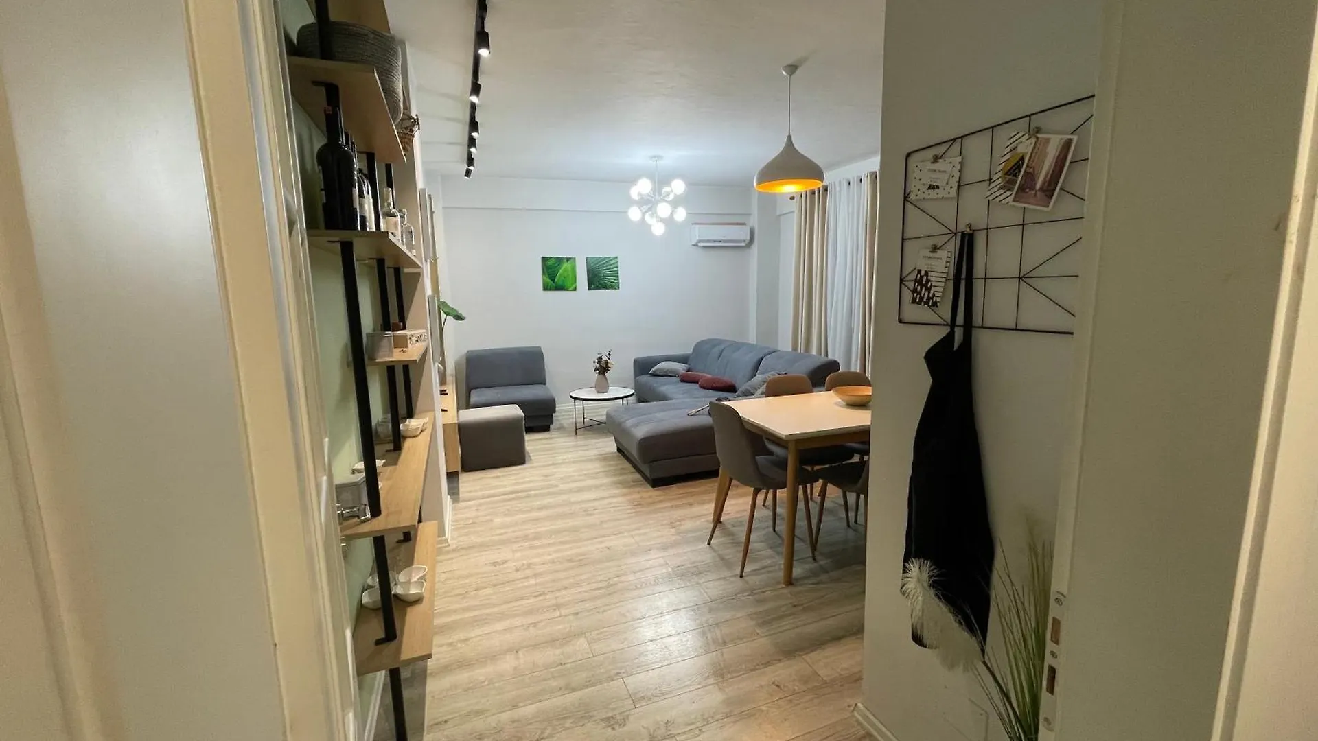 Apartment Via Albania - Zogu I Boulevard Apartament Tirana Albania