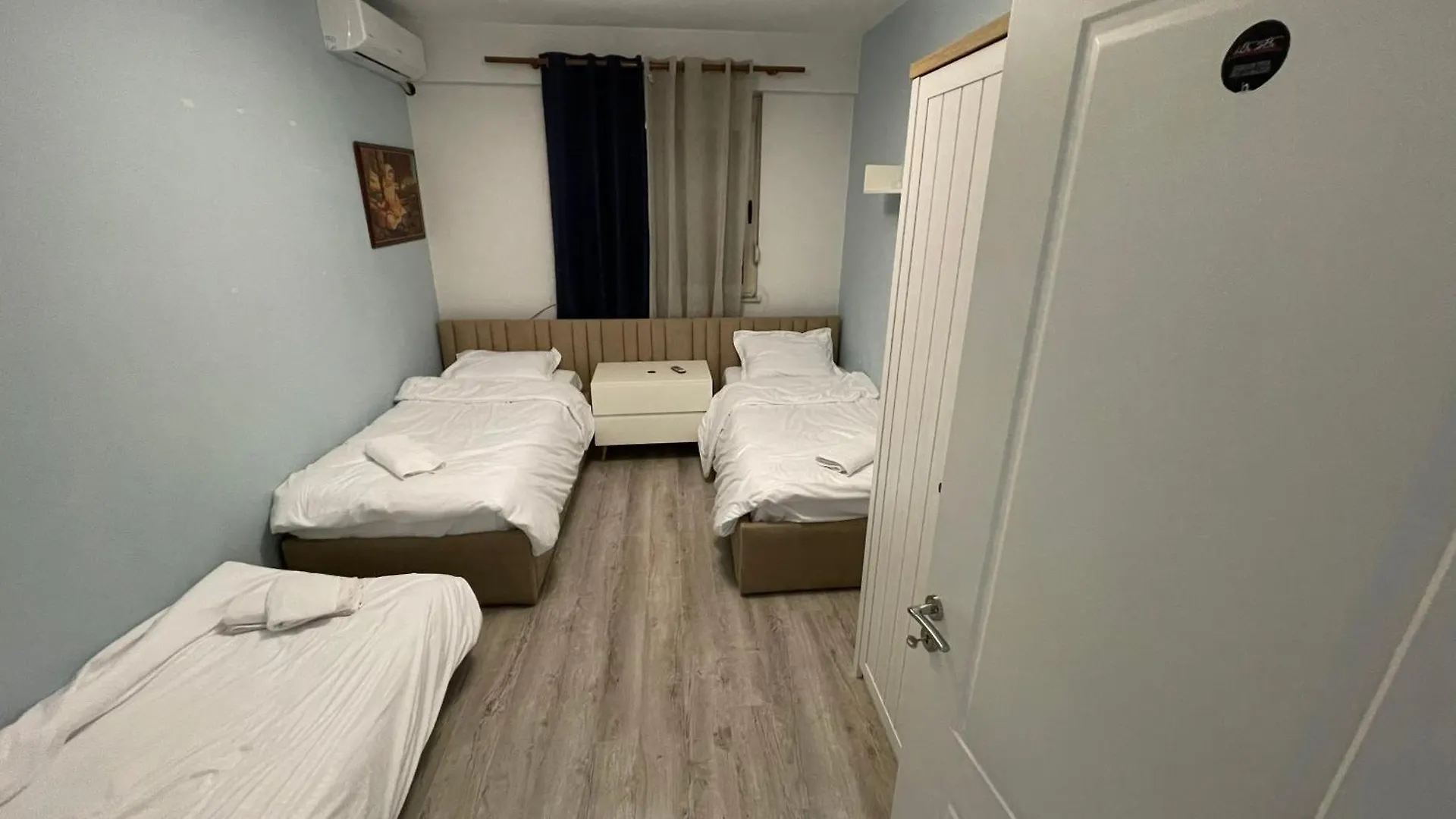 Apartment Via Albania - Zogu I Boulevard Apartament Tirana Albania